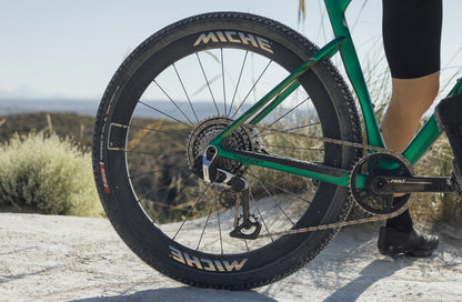 Wielpaar MICHE GRAFF AERO 48 Tubeless Ready (Center Lock)