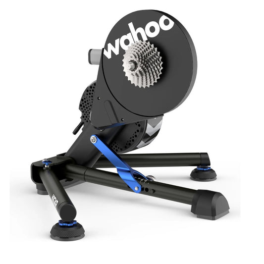 WAHOO KICKR V6 — Volledig driekwartaanzicht met cassette
