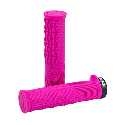 Grips SDG OPEN CORE THRICE 136 mm Roze