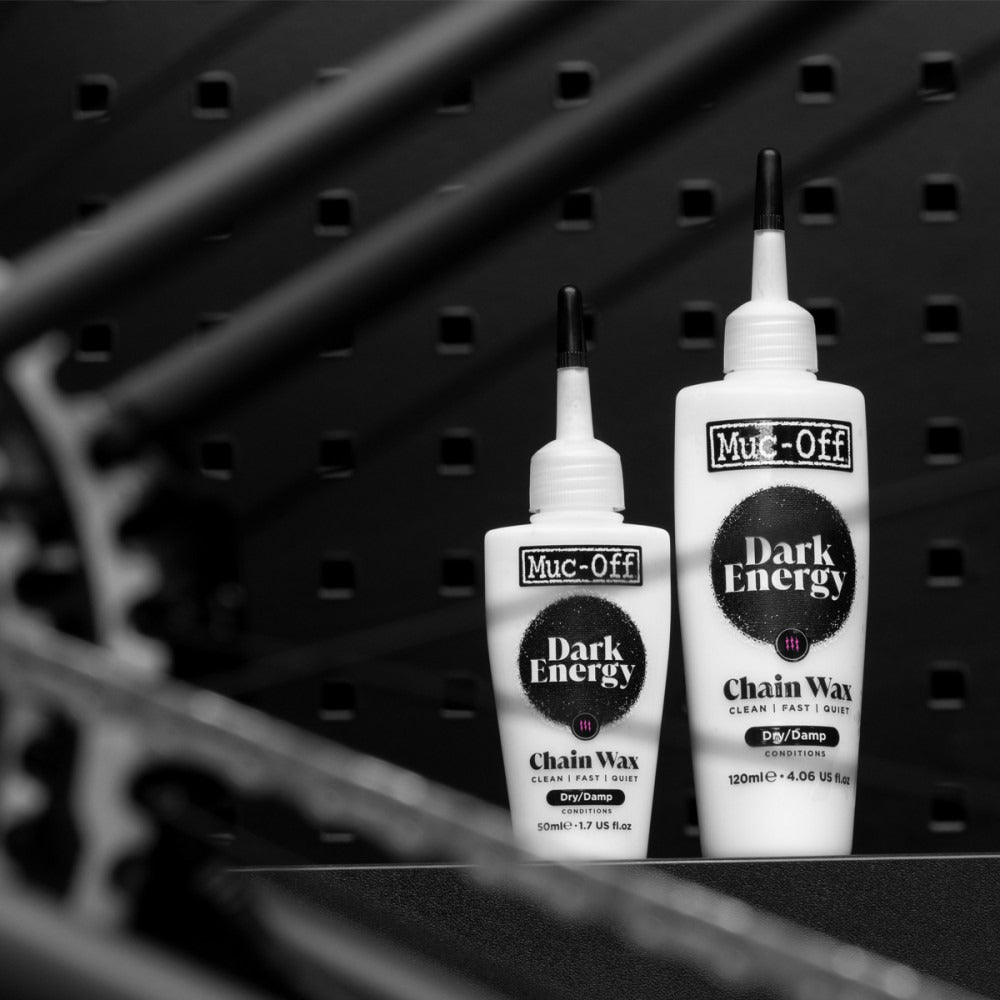 MUC-OFF DARK MATTER CHAIN WAX Kettingsmeermiddel (120 ml)
