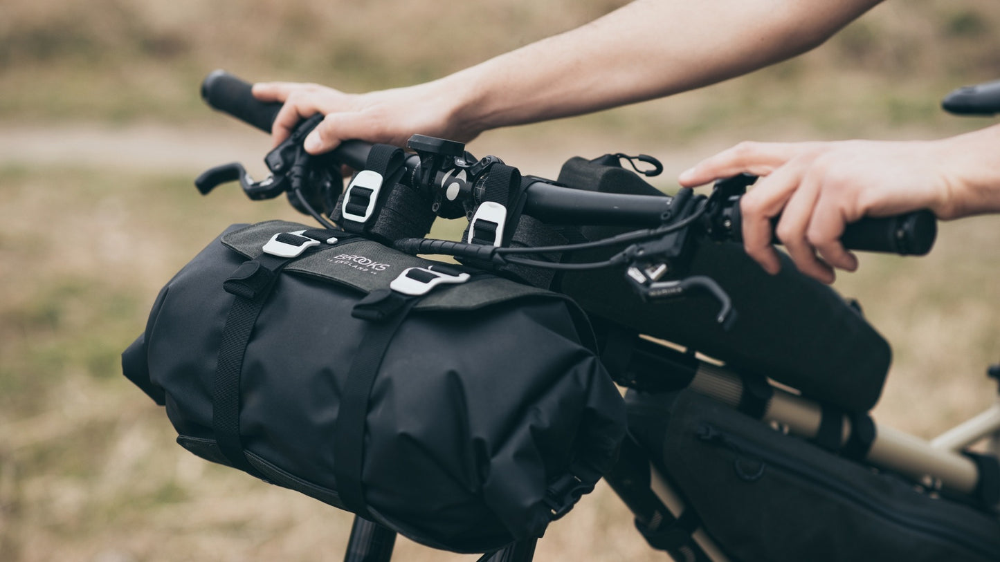 BROOKS SCAPE ROLL Stuurtas Zwart