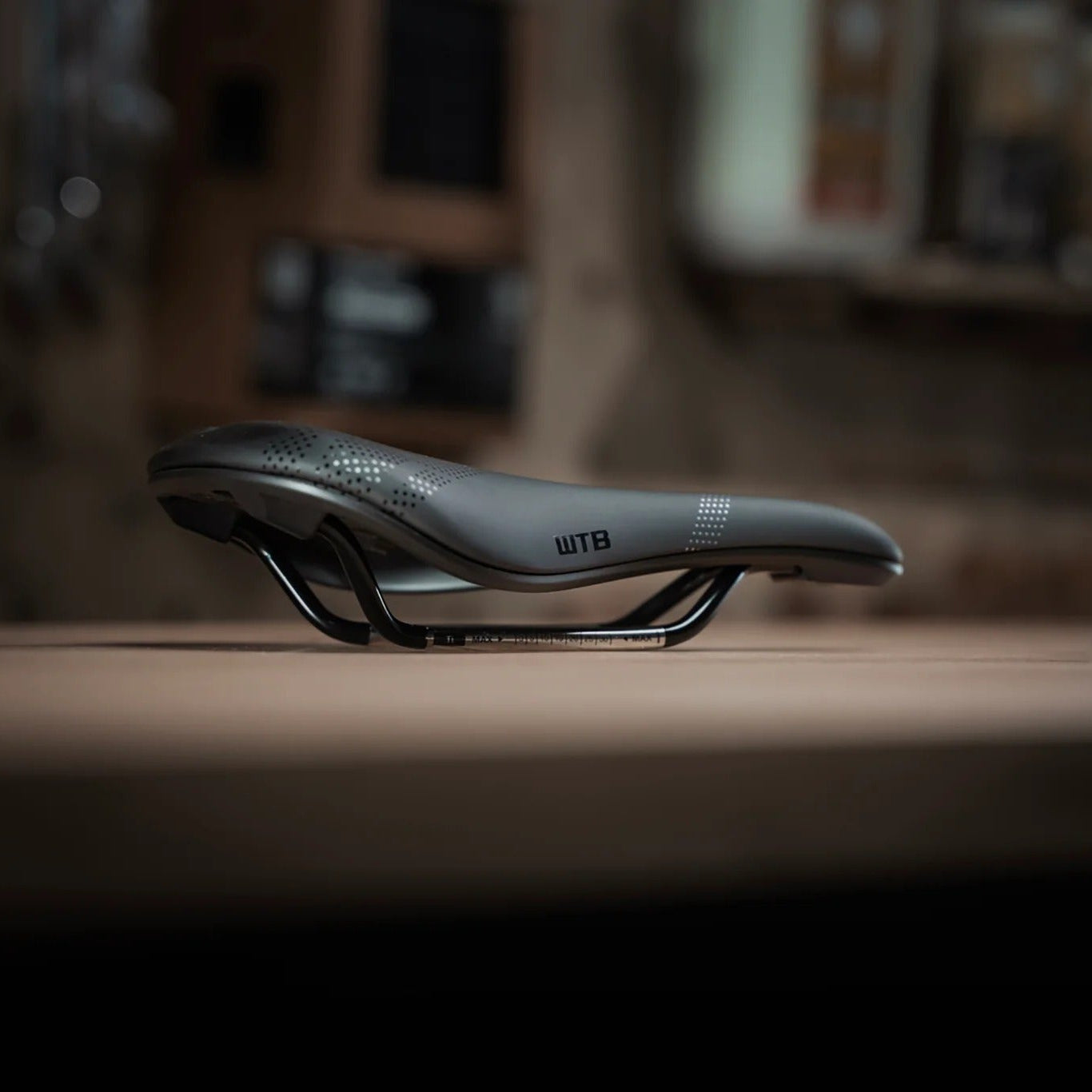 WTB SOLANO FUSION FORM 142mm Titanium Rails Zadel