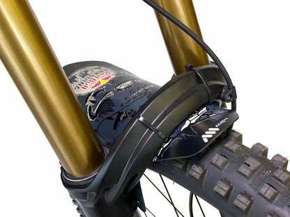 Spatbord ALL MOUNTAIN STYLE Red Bull Hardline