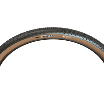 MAXXIS RAMBLER-buitenband met beige zijwanden – zijaanzicht