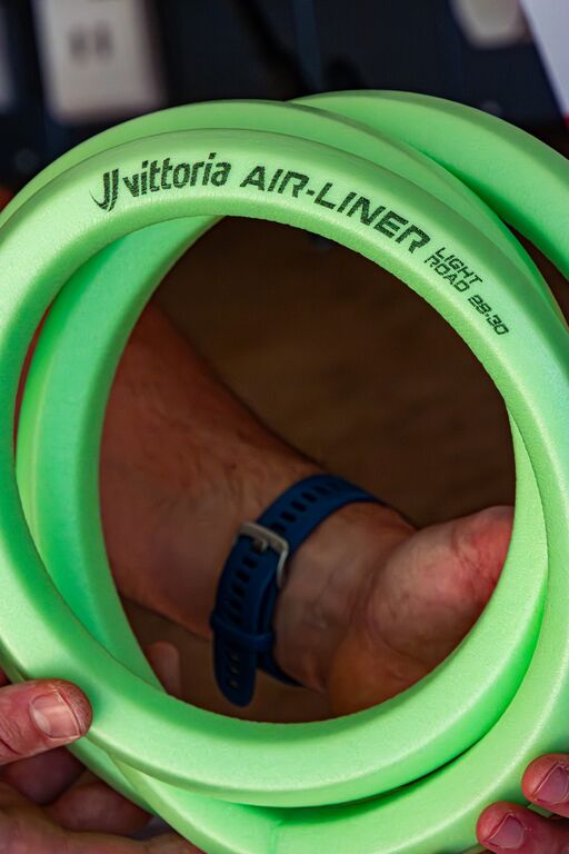 Antiknijpschuim VITTORIA AIR-LINER LIGHT ROAD 700x28-30