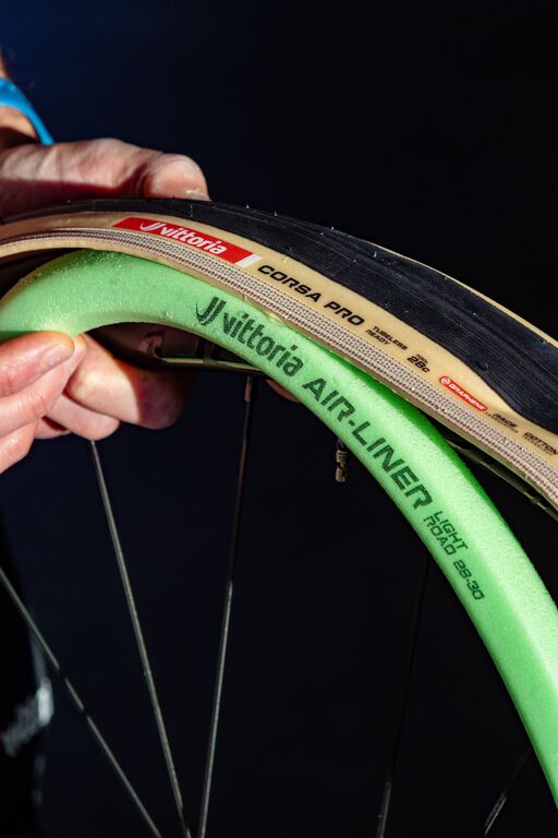 Antiknijpschuim VITTORIA AIR-LINER LIGHT ROAD 700x28-30