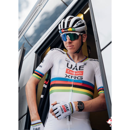 Casque Route MET TRENTA 3K CARBON - Edition Limitée Tadej Pogacar World Champion Rainbow
