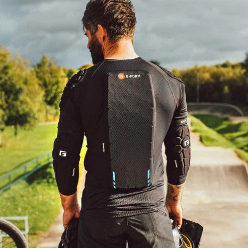 G-FORM 360 IMPACT MC Beschermingsvest Zwart