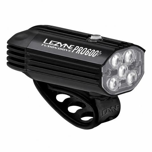 LEZYNE FUSION DRIVE PRO 600+ voorlicht — product op witte achtergrond