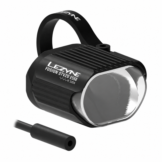 Eclairage Avant LEZYNE FUSION E-BIKE STVZO E550 — vue produit sur fond blanc