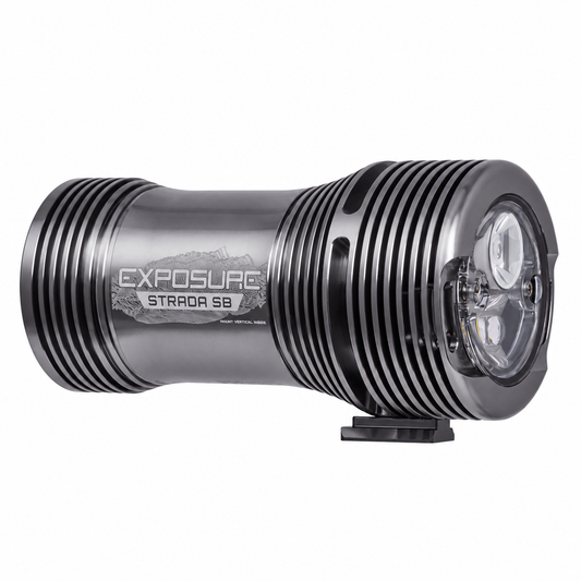 EXPOSURE LIGHTS STRADA MK13 SB AKTIV Gun Metal Black voorlicht — productfoto op witte achtergrond