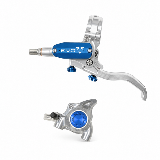 Rem HOPE TECH 4 EVO X2 FM zilver/blauw — remhendel en remklauw tegen een witte achtergrond