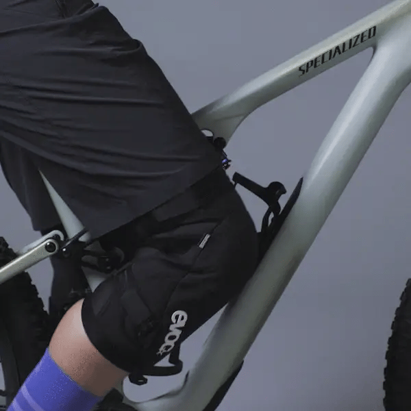 EVOC PROTECTOR LS FLEX ENDURO Kniebeschermers