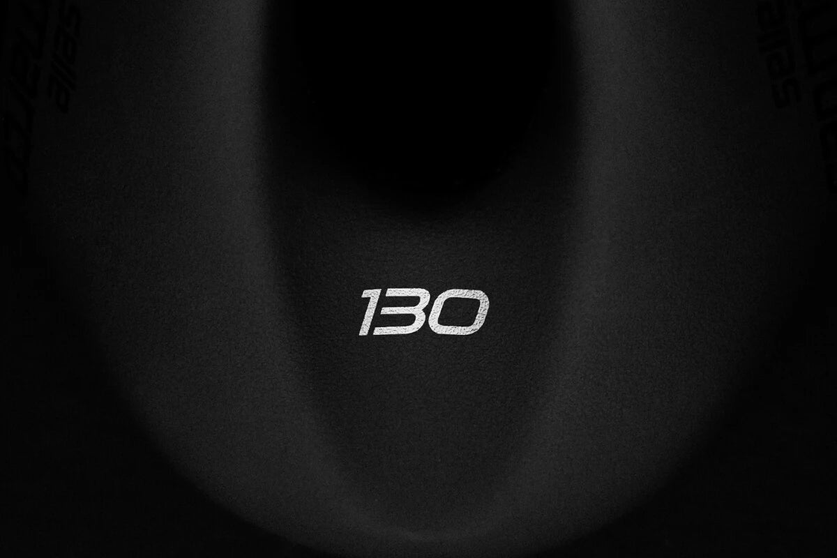 Shortfit 130 - largeur réduite pour une position aérodynamique