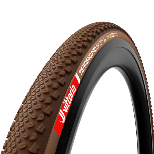 VITTORIA Terreno Pro T50 Mixed 700x35c Gravel Race Natural Tubeless Ready Zacht Beige Q2 2025 band